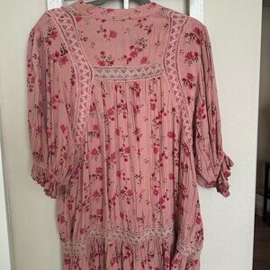 Floral Pink top with Lace Details